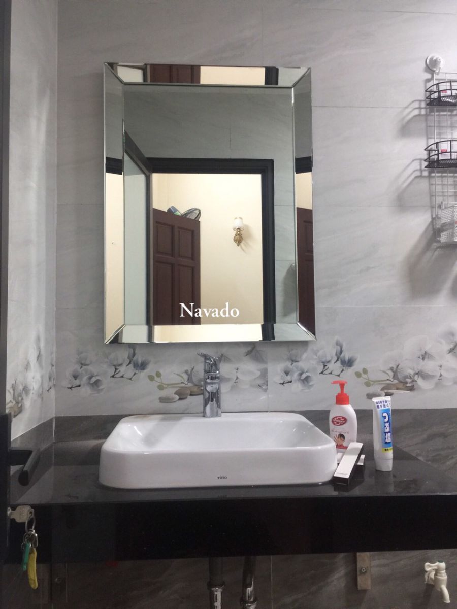 Gương phòng tắm chữ nhật cổ điển